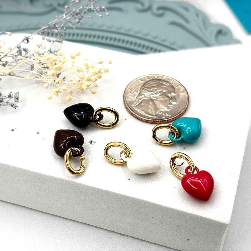 Roxanne Assoulin The Itsy Bitsy Puffy Heart Charm pave firm price - Picture 3 of 5